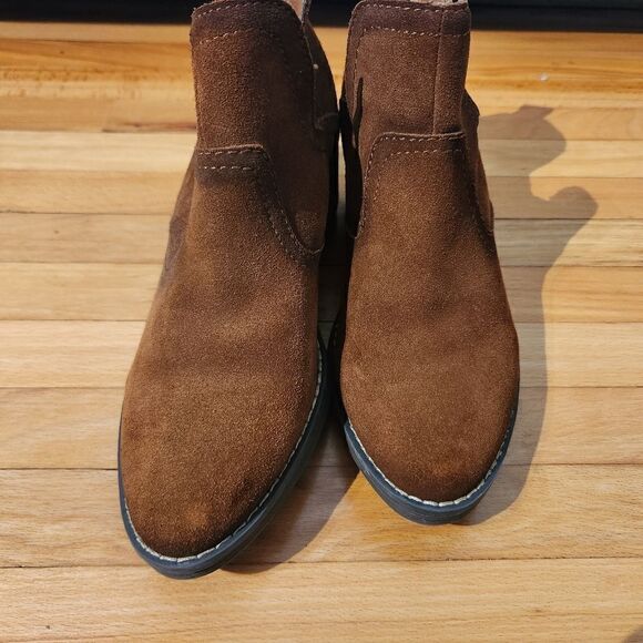 Sonoma Womens Ankle Boots Small Heel Suede Leather Brown size 6M - Picture 3 of 9